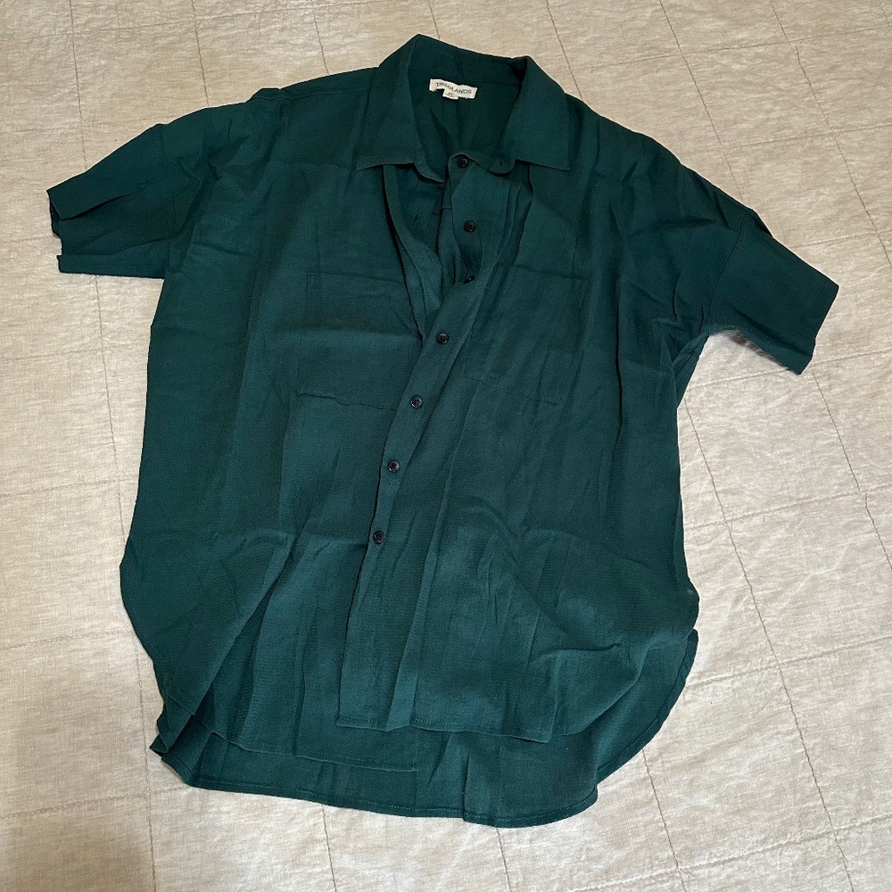 Tradlands Dark Green Button Down Shirt